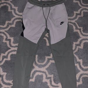 Brand new bike tech pants (green/off-white)